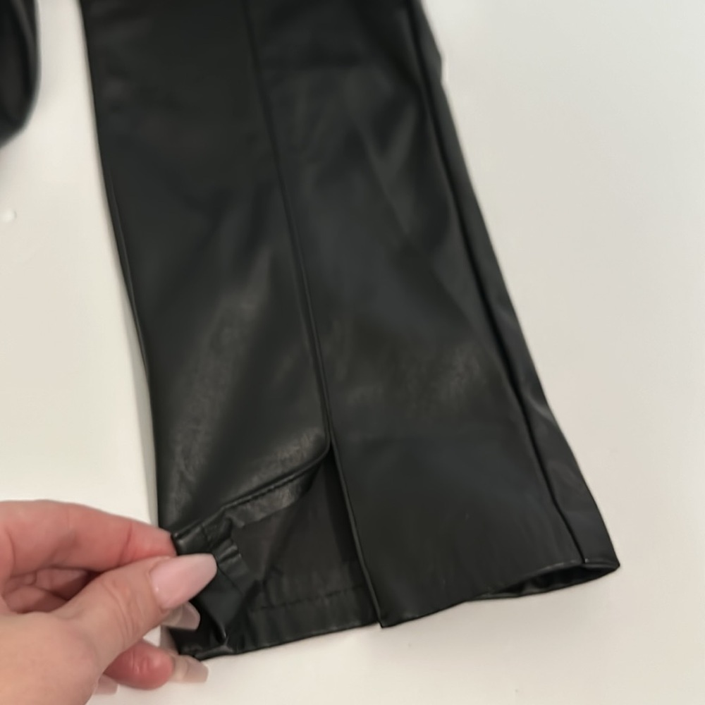 Idem Ditto Black Faux Leather Skinny Pants NWOT Women Size MED Vegan High Rise - Picture 5 of 16